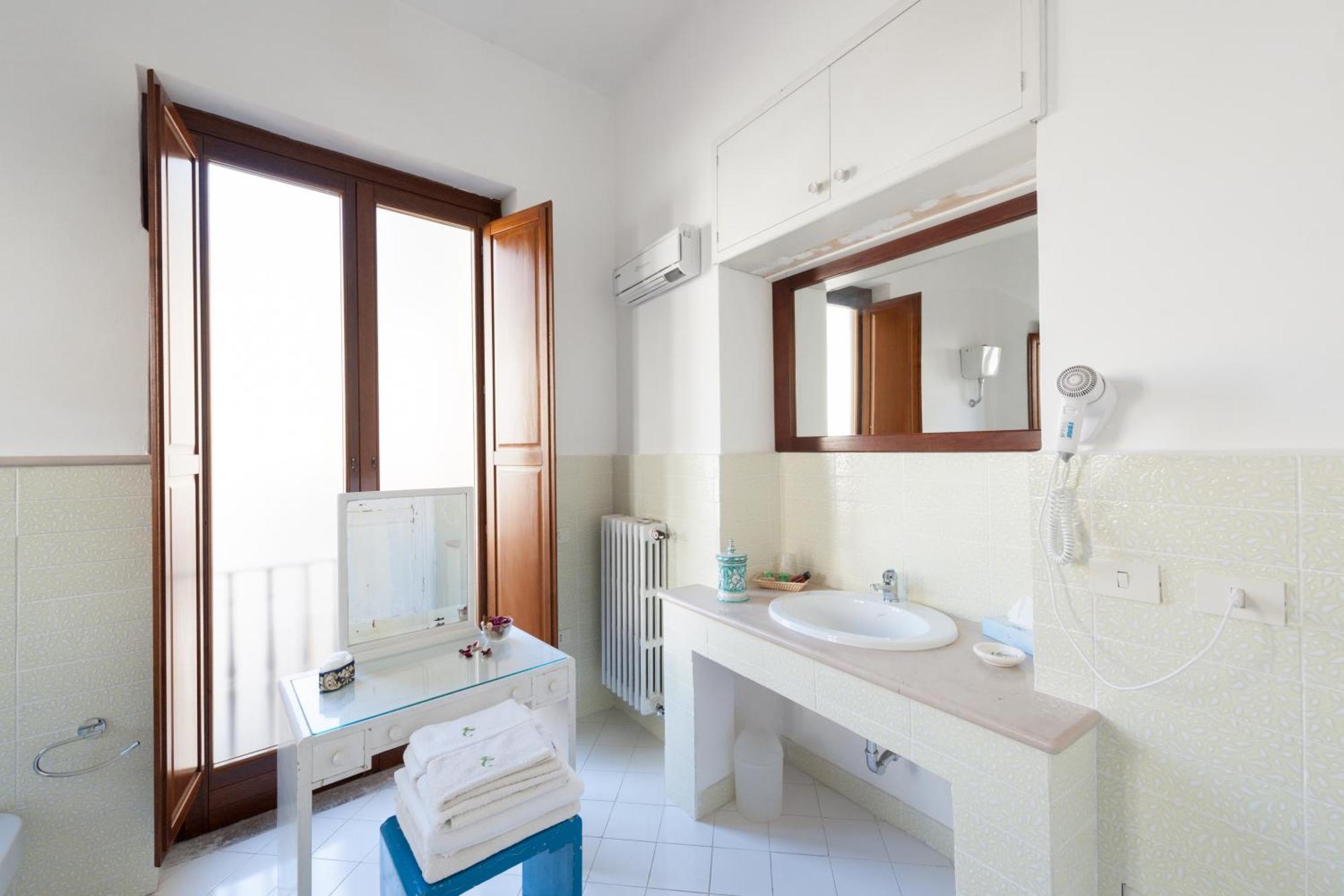 ヴェナフロ Dimora Del Prete Di Belmonte Bed & Breakfast エクステリア 写真