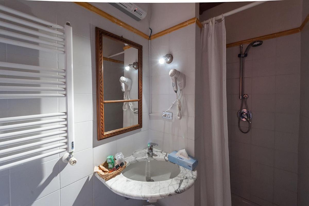 ヴェナフロ Dimora Del Prete Di Belmonte Bed & Breakfast エクステリア 写真