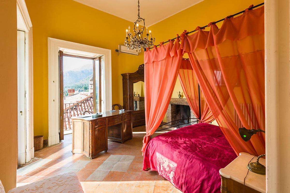 ヴェナフロ Dimora Del Prete Di Belmonte Bed & Breakfast エクステリア 写真